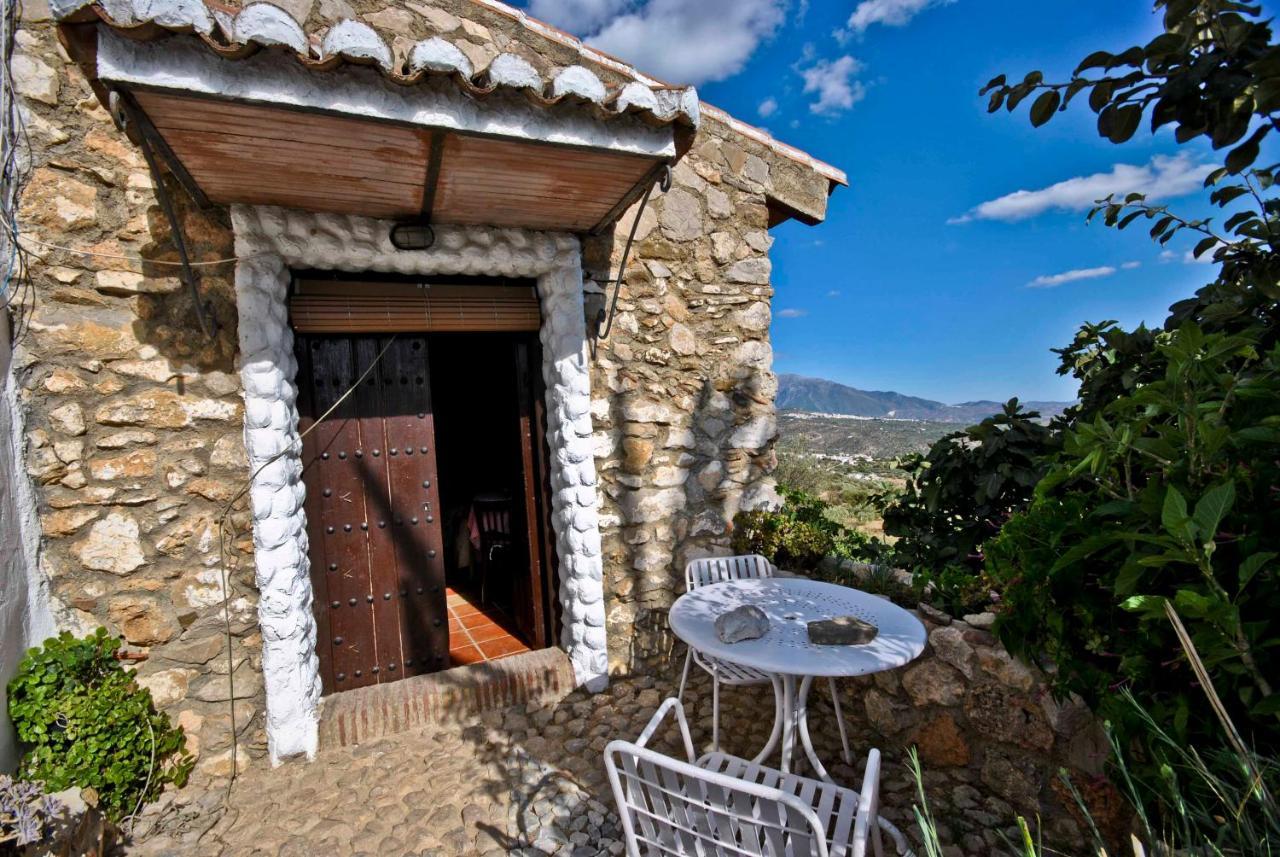 Belvilla By Oyo Cortijo Las Monjas Periana Exterior photo